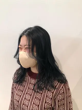ロング Zina(豊洲)所属・suzuka （スズ）のヘアスタイル