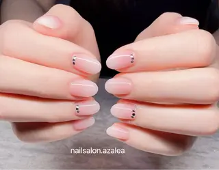 ネイル R inのネイルデザイン