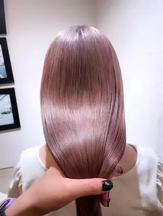 セミロング カラー 🦋REISA🦋 エクステ×ハイトーンのヘアスタイル