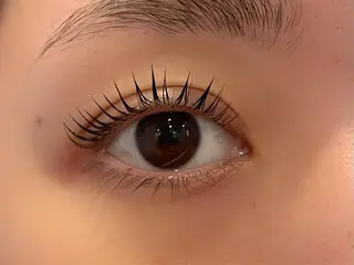 マツエク・マツパ etoile所属・森 千紘の眉毛・アイブロウイメージ