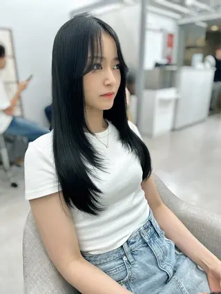 ロング 京都レイヤーカット/ 縮毛矯正/羽柴りくのヘアスタイル