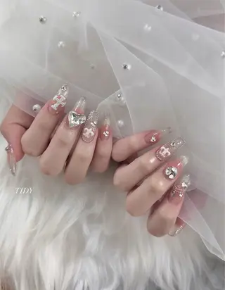 ネイル TIDY M&Mのネイルデザイン