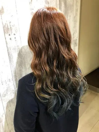 ロング カラー Hair's RooMのヘアスタイル