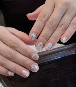 ネイル T. Leeのネイルデザイン