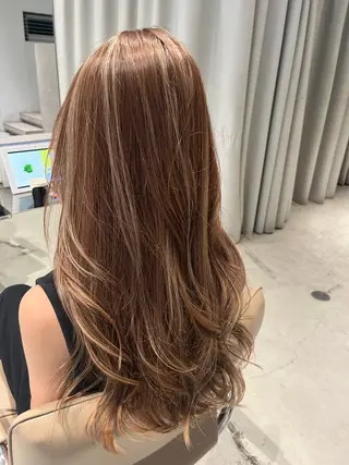 カラー 💇‍♀️loely 小島のヘアスタイル