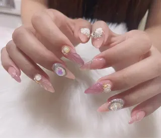 ネイル ＆ME アンドミーのネイルデザイン