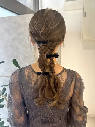 ヘアアレンジ Nana/透けカラー ×似合わせカットのヘアスタイル