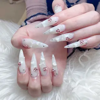 ネイル ANH NAIL ゴテゴテ専門店💎のネイルデザイン