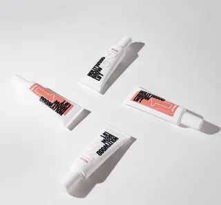 エターナル所属・まつ毛達人/眉毛講師 KEONIのマツエク・マツパデザイン