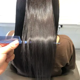 ロング ムトウセイマ/艶髪 /艶ケアWブリーチのヘアスタイル