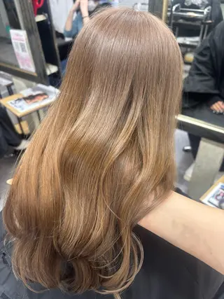 セミロング カラー ハイトーン/ダブル カラー/akihoのヘアスタイル