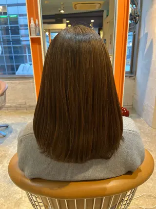 ミディアム うしだ かおるのヘアスタイル