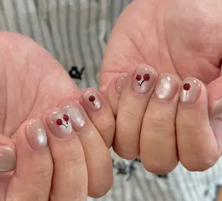 ネイル T. Leeのネイルデザイン