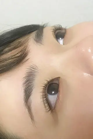 マツエク・マツパ eyelist renaのネイルデザイン