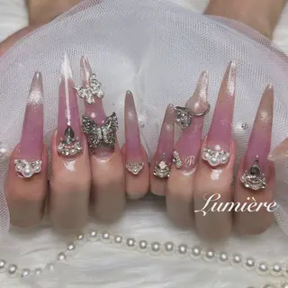 ネイル Lumière/ 超ロング/ワンホンのネイルデザイン