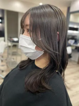 セミロング カラー たなか りなのヘアスタイル