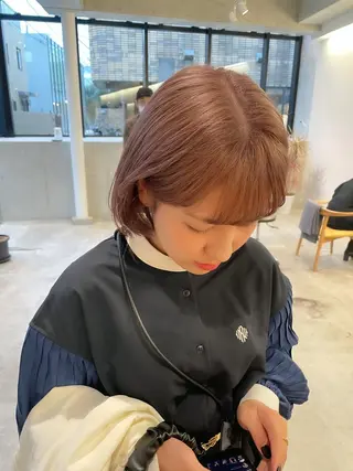 ショート カラー ヘアアレンジ ミニボブ/ブリーチ 🌈MISATOのヘアスタイル