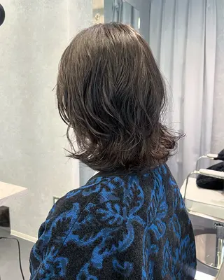 ミディアム Maison Land所属・KANA MIYOSHIのヘアスタイル