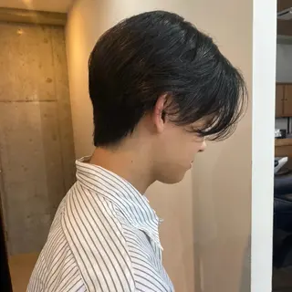 ショート メンズ センターパート/ニ ュアンスパーマのヘアスタイル