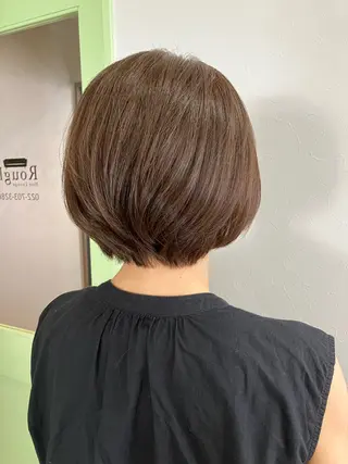 ショート カラー ヘアーラウンジ ラフ所属・須賀 知穂のヘアスタイル