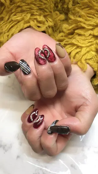 ネイル 💎Guarendo💎錦糸町店所属・✨アン ミユ✨のネイルデザイン