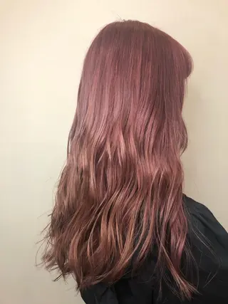 セミロング ゆぴ☾‪/推しカラー /ハイトーンのヘアスタイル