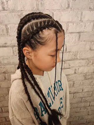 キッズ ESTELA所属・ESTELA... OHARA のヘアスタイル