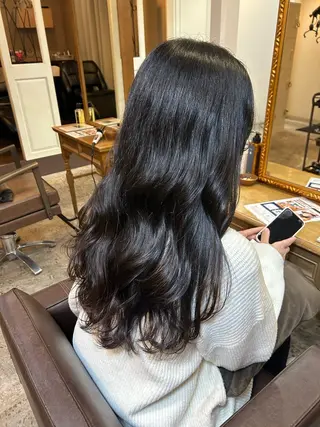 ロング カラー 小澤 一稀のヘアスタイル