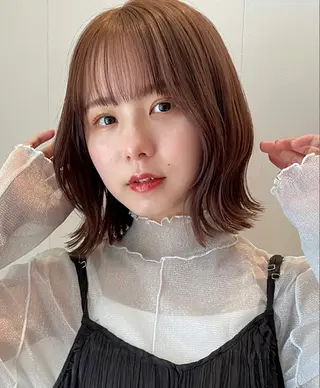 ミディアム カラー OAK 学芸大学所属・秋葉萌　透明感カラー /レイヤー/ボブ♡のヘアスタイル