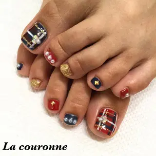 ネイル Lacouronne NATSUMIのネイルデザイン