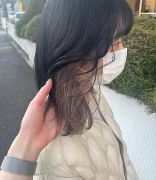 ミディアム 中村 未夢のヘアスタイル