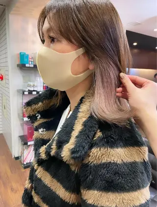 ミディアム カラー レイヤーカット、 大人可愛い　中村美羅のヘアスタイル