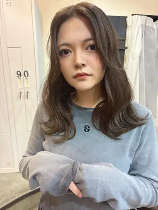 セミロング 顔まわりレイヤー/ bob及川亜沙美のヘアスタイル