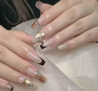 ネイル VIVIAN エイのネイルデザイン