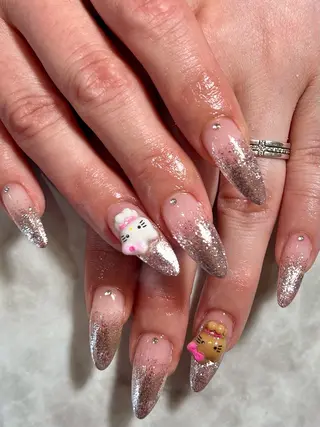 ネイル REBEST Tommyのネイルデザイン