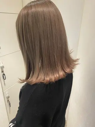ミディアム カラー ヘアアレンジ HAIRSALONLOOP所属・川上 麻梨阿のヘアスタイル