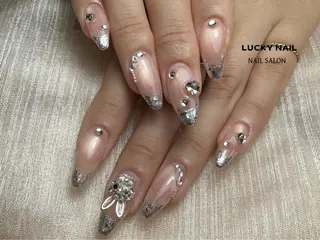 ネイル LUCKY NAILのネイルデザイン
