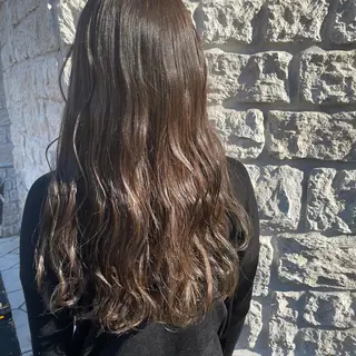 カラー 星野 茉由のヘアスタイル