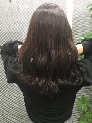 セミロング カラー 💎髪質改善💎 西森千夏のヘアスタイル