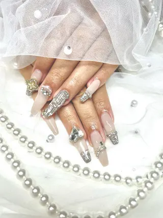 ネイル 【Laule‘a 】のネイルデザイン