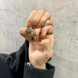 ネイル nailstudio eviz新宿店のネイルデザイン