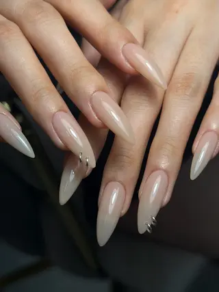 ネイル SoLuna Hikariのネイルデザイン