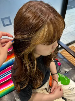 セミロング shoko/ 海外ガール風パーマのヘアスタイル