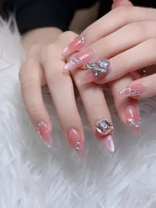 ネイル Lumi Nailのネイルデザイン