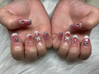 ネイル SOARE🤍 🤍のネイルデザイン