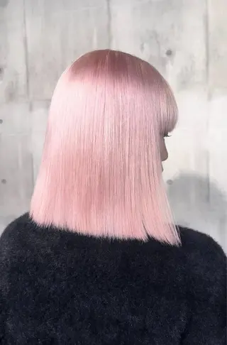 ロング カラー MOMO/‎ブリーチ ‎/ハイトーンカラーのヘアスタイル