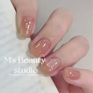 ネイル エムズ ビューティスタジオのマツエク・マツパデザイン