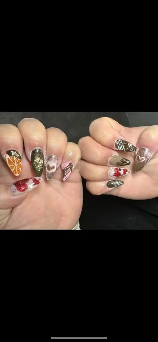 ネイル LAVISH nail salonのネイルデザイン