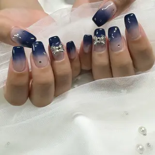 ネイル 東 千夏のネイルデザイン