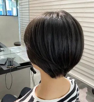 ショート 透明感カラー/当日予 約OK🤍〔杉野葵〕のヘアスタイル